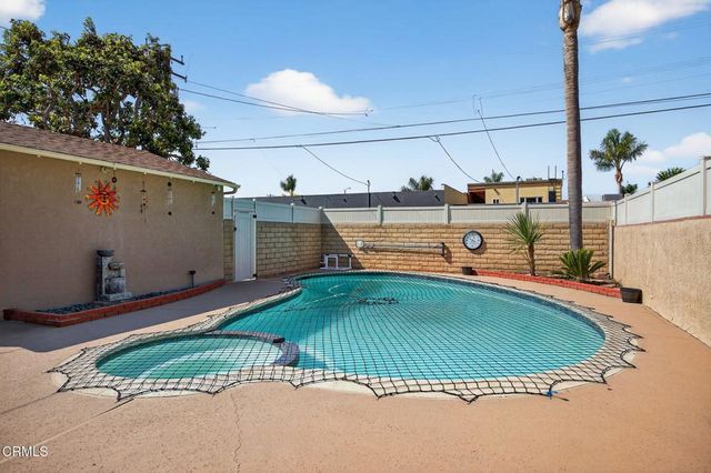 2418 Lexington Drive, Ventura, CA 93003