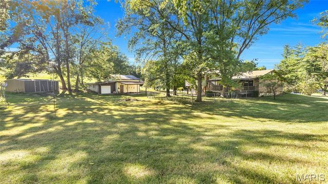 1 Sunset Lane, St Peters, MO 63376