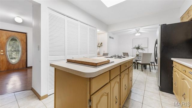 1 Sunset Lane, St Peters, MO 63376