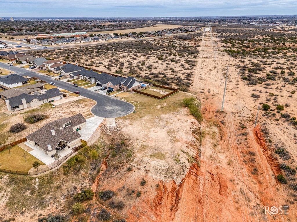 Image 10 of property listing at 6225 Katie Lane, San Angelo, TX 76904