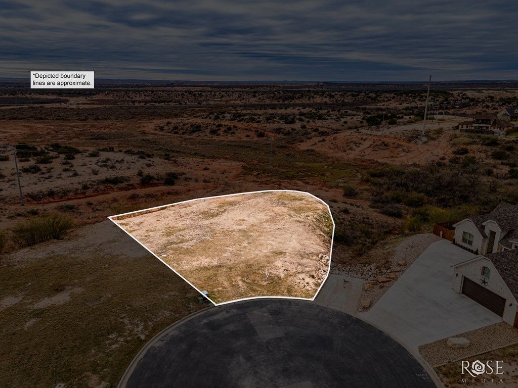 Image 2 of property listing at 6225 Katie Lane, San Angelo, TX 76904