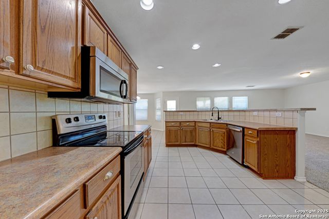 12658 Point Summit, San Antonio, TX 78253