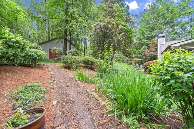 2125 Double Creek Lane, Alpharetta, GA 30004