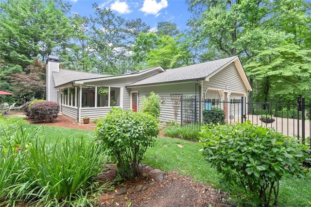 2125 Double Creek Lane, Alpharetta, GA 30004