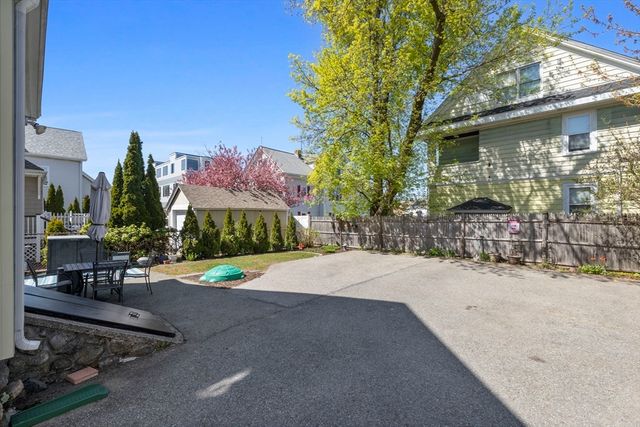 144 Alder St, Waltham, MA 02453