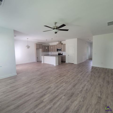 118 Bramblewood Way, Perry, GA 31069