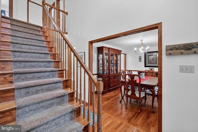 410 BOUGHER HILL RD, Easton, PA 18042