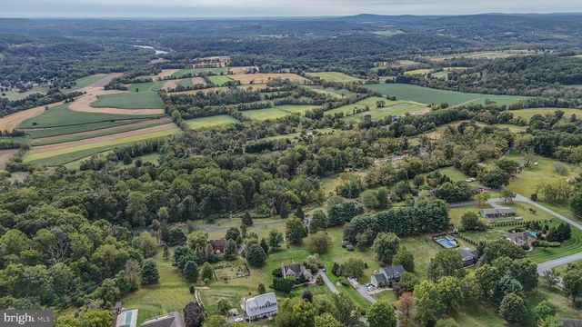 410 BOUGHER HILL RD, Easton, PA 18042