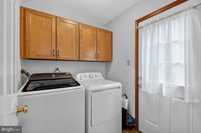 410 BOUGHER HILL RD, Easton, PA 18042