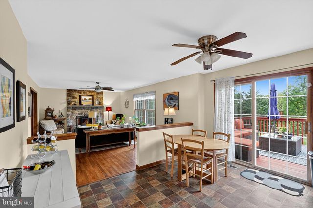 410 BOUGHER HILL RD, Easton, PA 18042