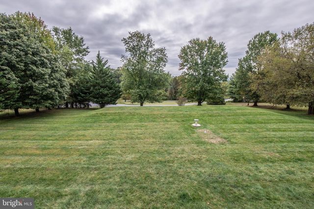 410 BOUGHER HILL RD, Easton, PA 18042