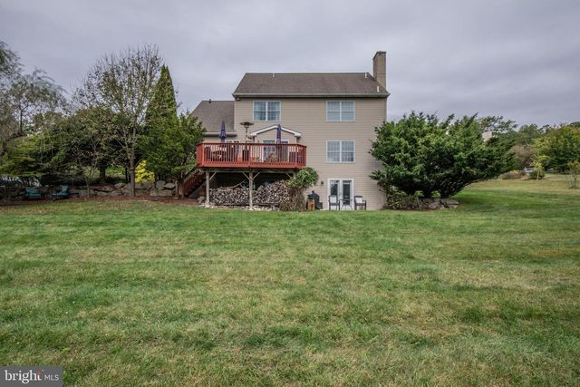 410 BOUGHER HILL RD, Easton, PA 18042