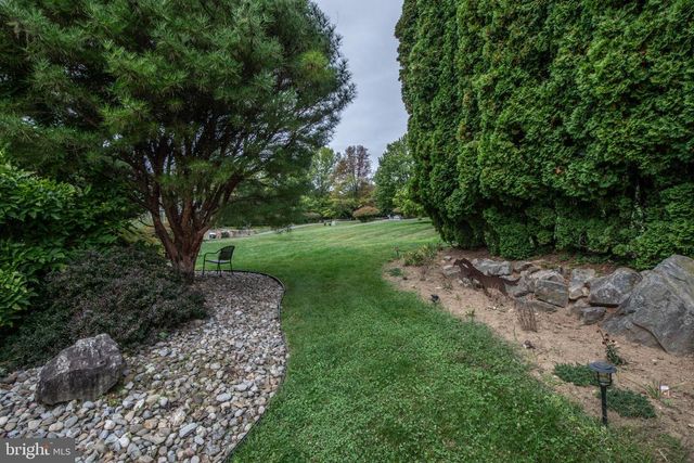 410 BOUGHER HILL RD, Easton, PA 18042