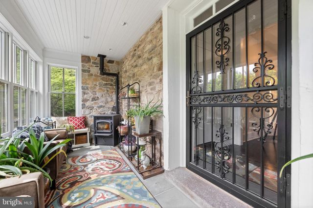 3345 HOLICONG, Doylestown, PA 18902