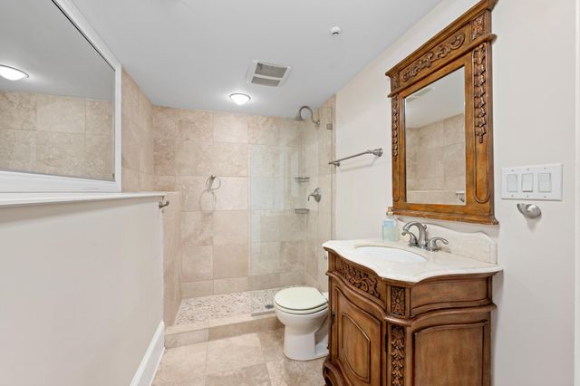 3345 HOLICONG, Doylestown, PA 18902
