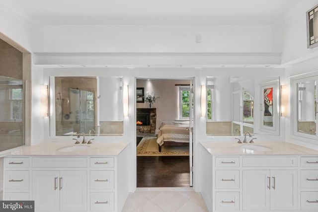 3345 HOLICONG, Doylestown, PA 18902