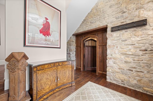 3345 HOLICONG, Doylestown, PA 18902