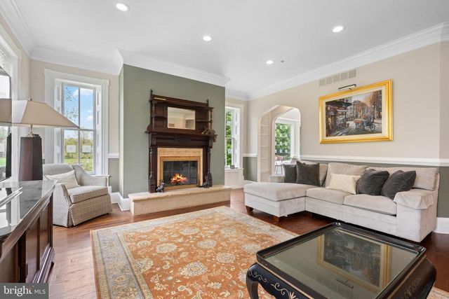 3345 HOLICONG, Doylestown, PA 18902