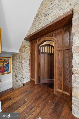3345 HOLICONG, Doylestown, PA 18902