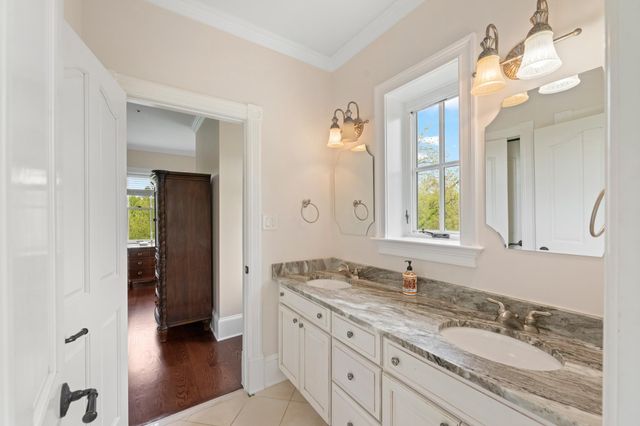 3345 HOLICONG, Doylestown, PA 18902