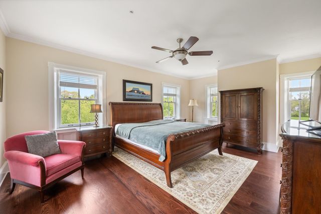 3345 HOLICONG, Doylestown, PA 18902
