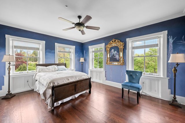 3345 HOLICONG, Doylestown, PA 18902