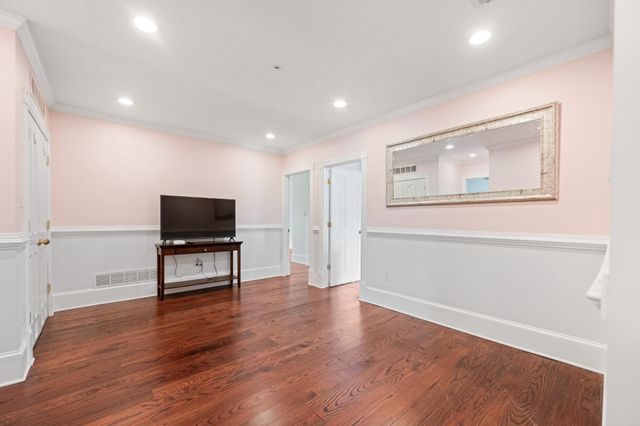 3345 HOLICONG, Doylestown, PA 18902