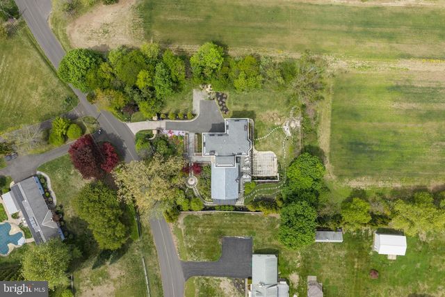 3345 HOLICONG, Doylestown, PA 18902