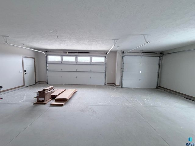 1002 S 6th Ave Avenue, Rock Rapids, IA 51246