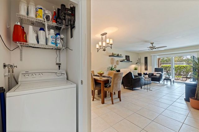 405 CORDOVA GREEN, Seminole, FL 33777