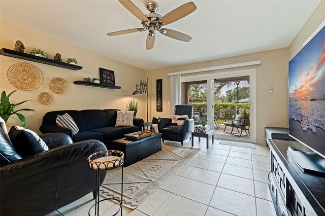 405 CORDOVA GREEN, Seminole, FL 33777