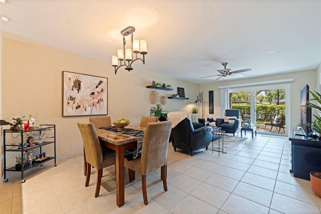 405 CORDOVA GREEN, Seminole, FL 33777