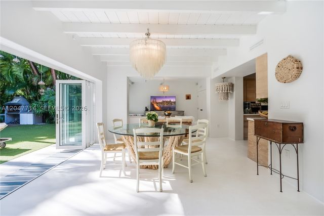 330 Gulf Rd, Key Biscayne, FL 33149