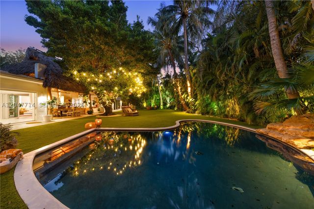 330 Gulf Rd, Key Biscayne, FL 33149