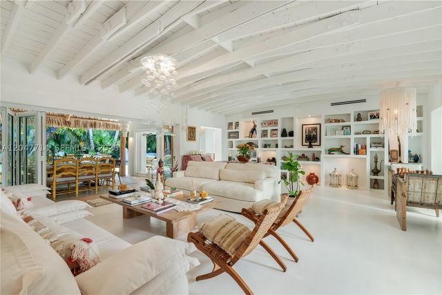 330 Gulf Rd, Key Biscayne, FL 33149