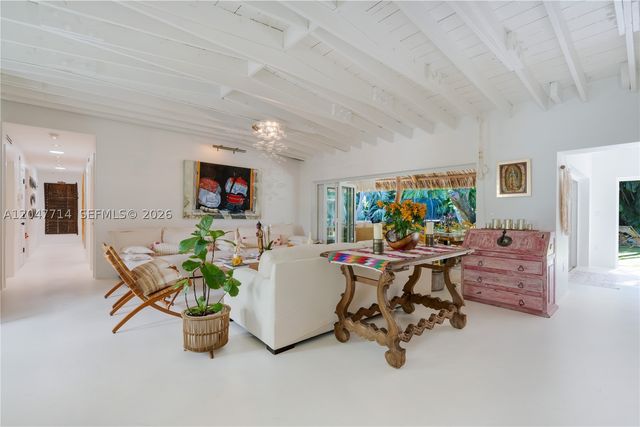 330 Gulf Rd, Key Biscayne, FL 33149