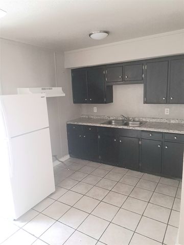 109 Mimosa Street, Weatherford, TX 76086