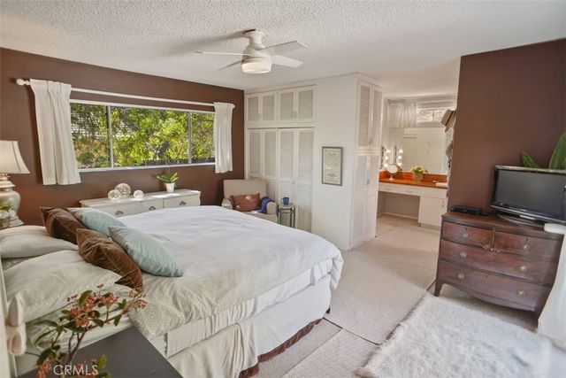 615 Camino Verde, Thousand Oaks, CA 91360