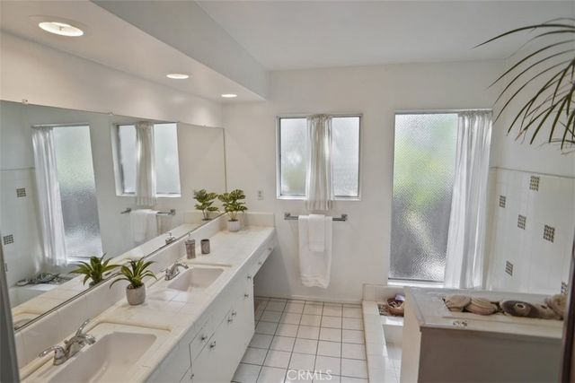 615 Camino Verde, Thousand Oaks, CA 91360