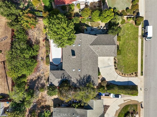 615 Camino Verde, Thousand Oaks, CA 91360