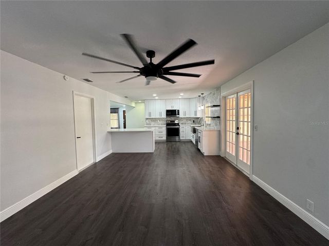 1809 STELLA COURT N, Lakeland, FL 33813