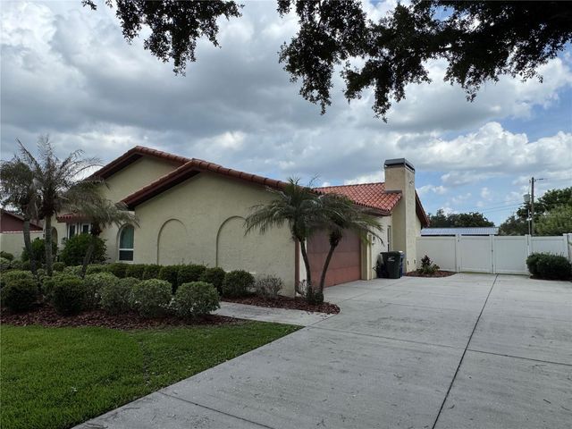 1809 STELLA COURT N, Lakeland, FL 33813