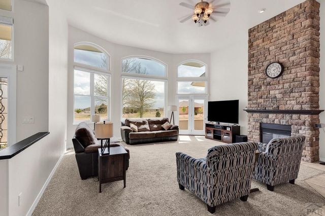 1099 W Shenandoah Dr, Pueblo West, CO 81007