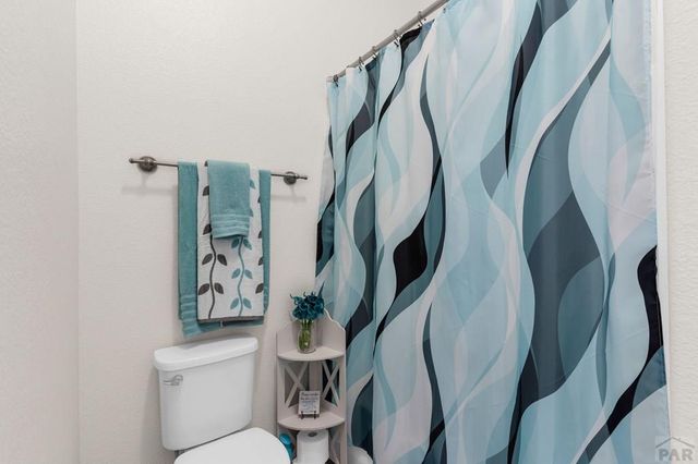 1099 W Shenandoah Dr, Pueblo West, CO 81007