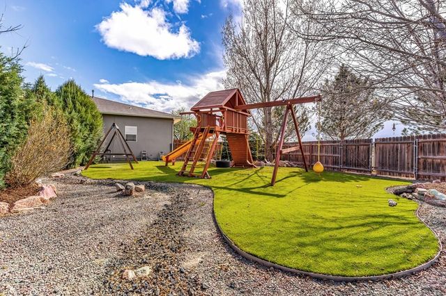 1099 W Shenandoah Dr, Pueblo West, CO 81007