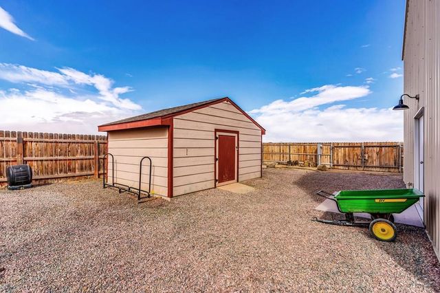 1099 W Shenandoah Dr, Pueblo West, CO 81007