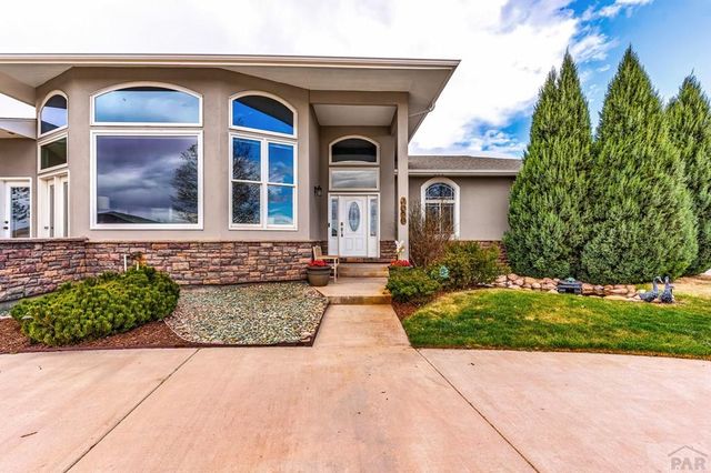 1099 W Shenandoah Dr, Pueblo West, CO 81007