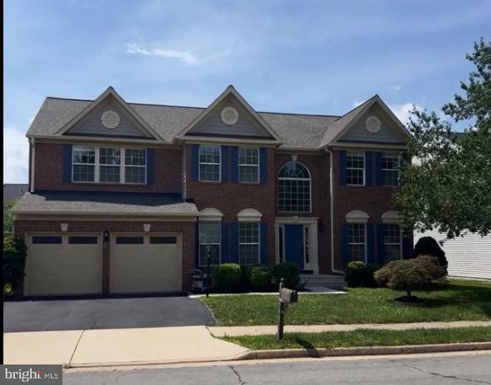 8196 TENBROOK DR, Gainesville, VA 20155