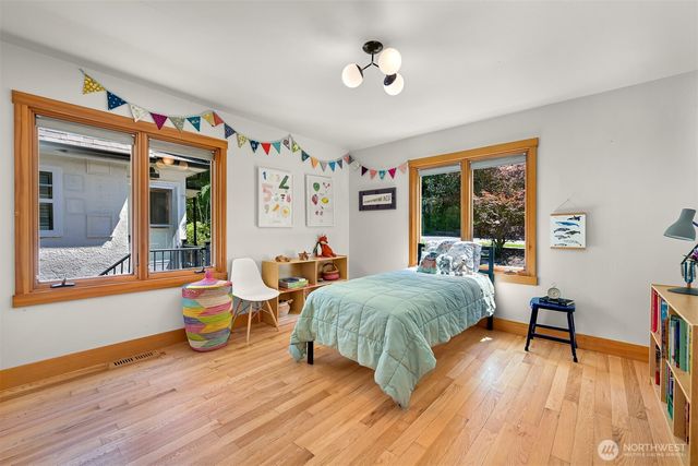 221 N Garden, Bellingham, WA 98225