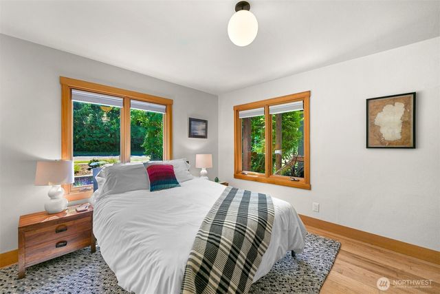 221 N Garden, Bellingham, WA 98225